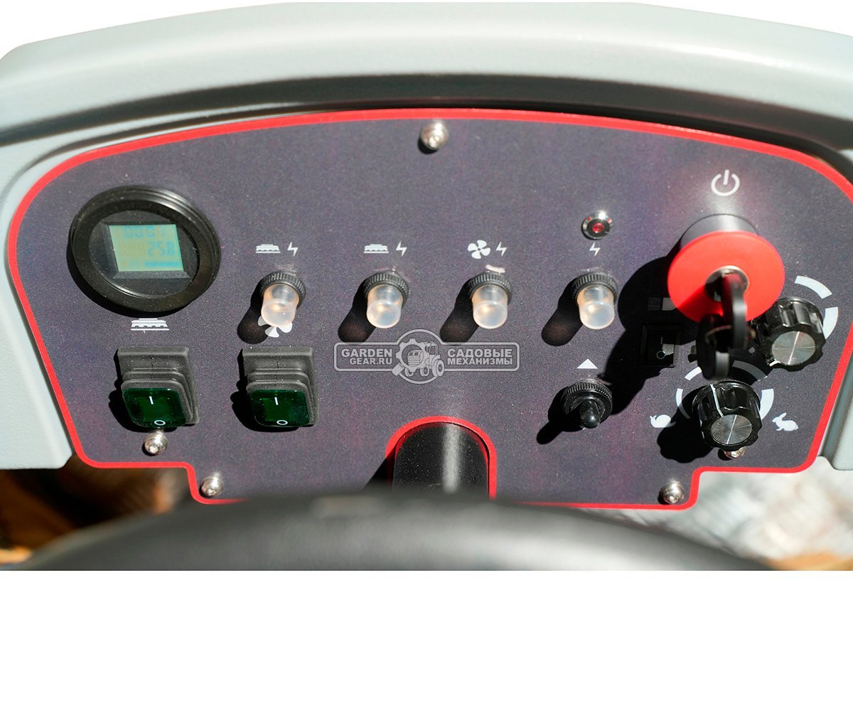 Поломоечная машина аккумуляторная с сиденьем оператора EVOline SDB 860 T без АКБ и ЗУ (PRC, 86 см, 130+160 л, 360 кг)