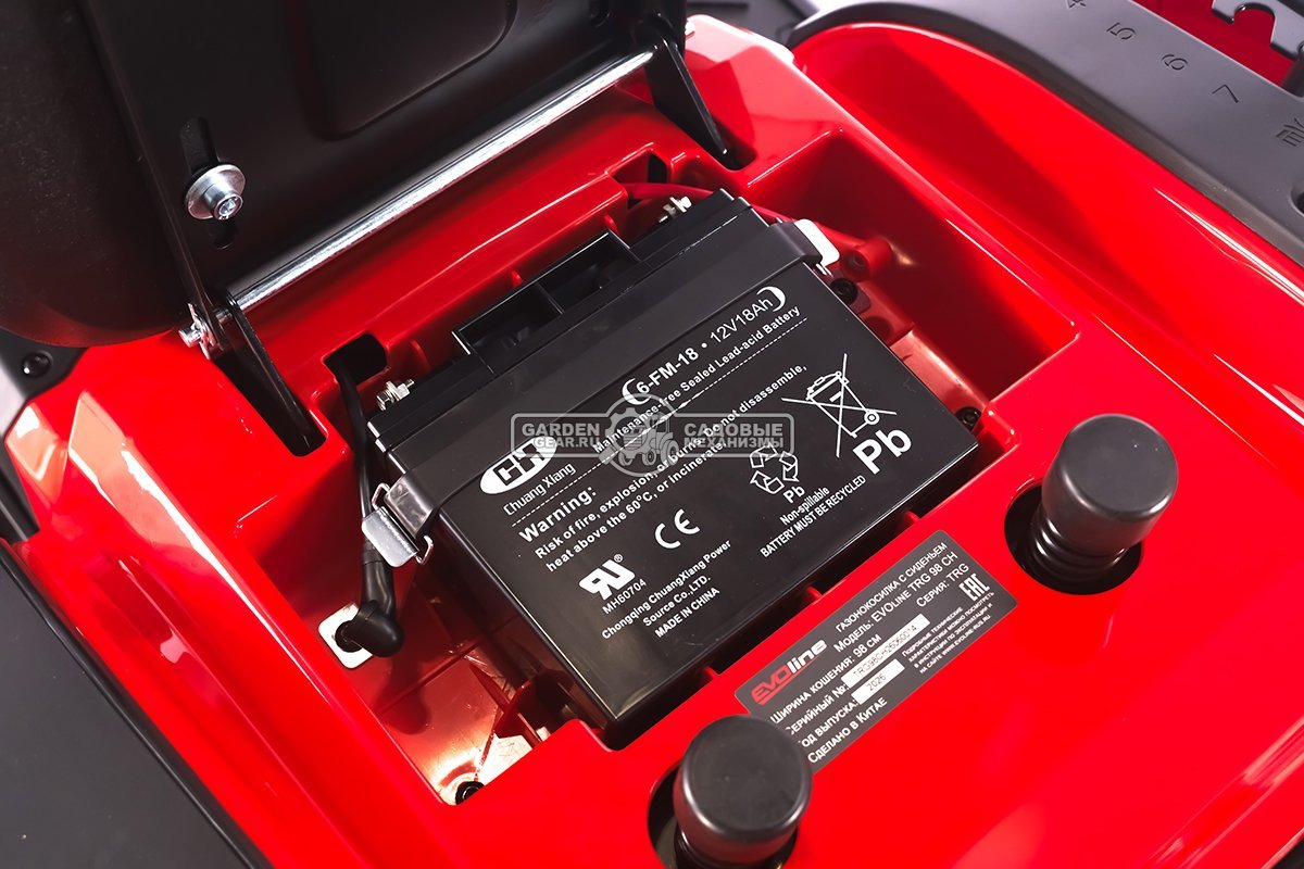 Садовый трактор Evoline TRG 98 CH (PRC, Loncin 452 куб.см., гидростатика, ширина кошения 96 см, травосборник 245 л, 200 кг.)