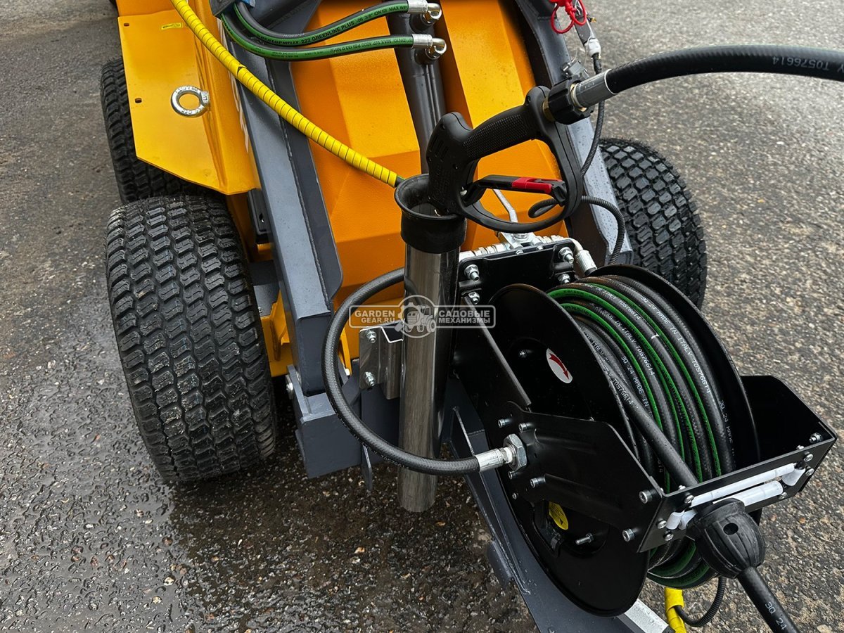 Мойка высокого давления Baumech 120 см., 7 форсунок, выносной пистолет 15 м., давление 200 бар, макс. поток 16 л., объём бака 500 л., 204 кг.