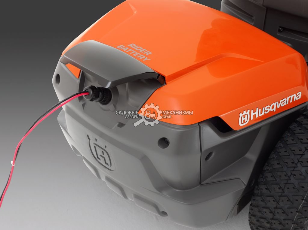 Садовый райдер Husqvarna Battery Rider аккумуляторный с декой 85 см. (SWE, 125 Ah., 3x12V., гидростатика, 270 кг.)