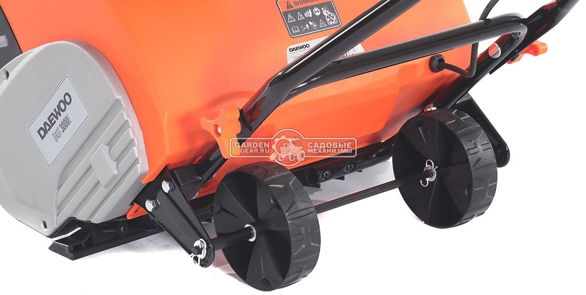 Снегоуборщик электрический Daewoo DAST 3000E (PRC, 51 см., 3000 Вт., LED фара, 16,8 кг.)
