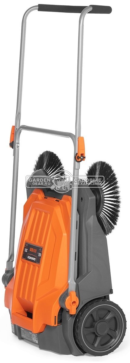 Подметальная механическая щетка Daewoo DASW 6520 (PRC, до 1800 м2/ч., ширина 65 см., диаметр щетки 26 см., мусоросборник 20 л., 9,1 кг.)