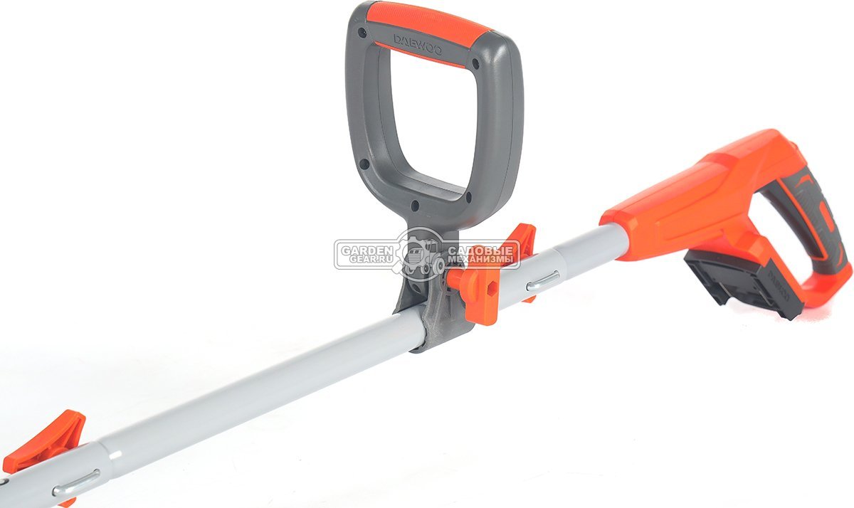 Снегоуборщик аккумуляторный / лопата Daewoo DAST 3421Li SET c АКБ 4 А/ч и ЗУ (PRC, BL 21В, ширина 34 см, 4.3 кг)