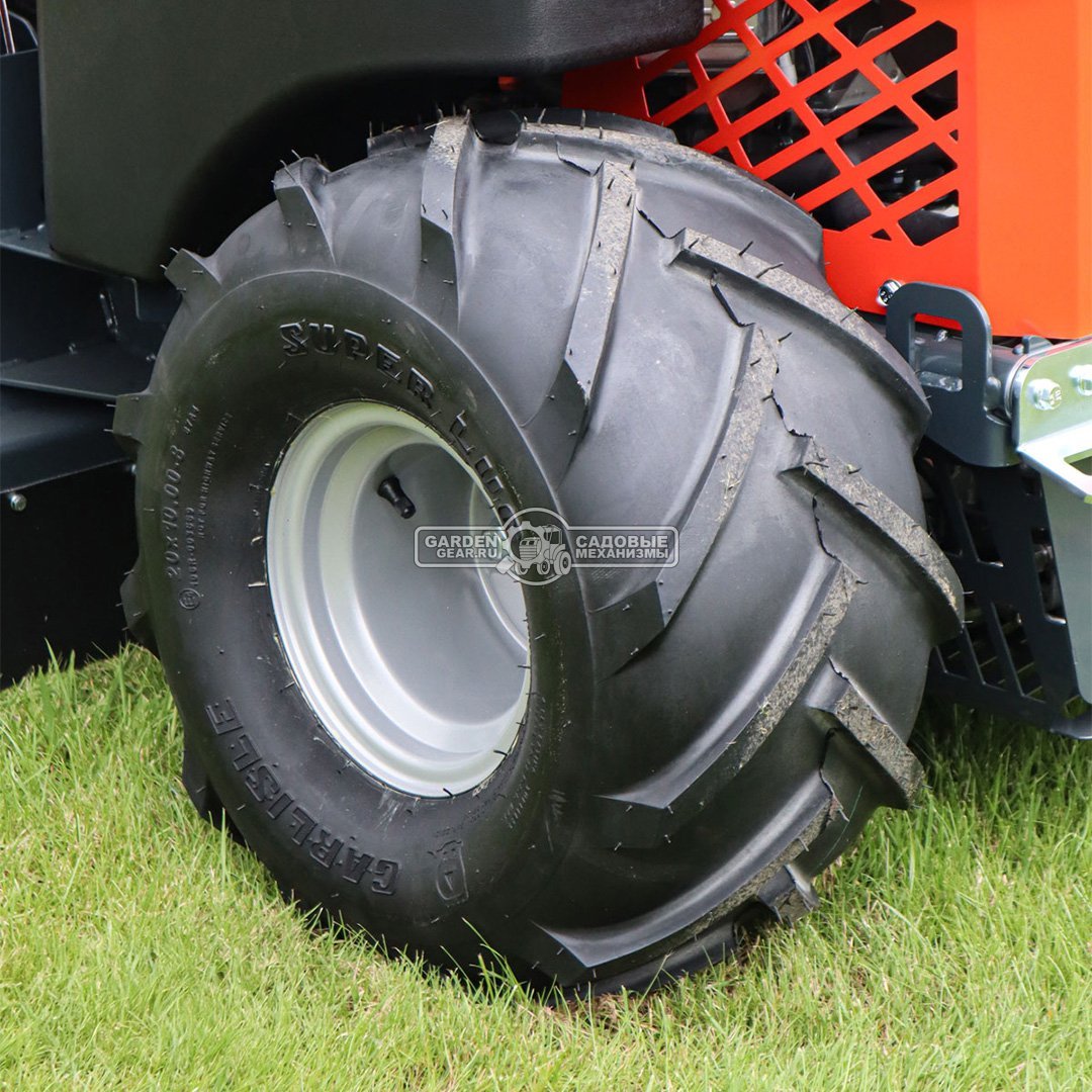 Садовый трактор для высокой травы и работы на склонах SABO GLADIATOR 95 F AWD (GER, B&S Intek 8-44C8, 724 куб.см., 95 см, дифференциал, 388 кг.)