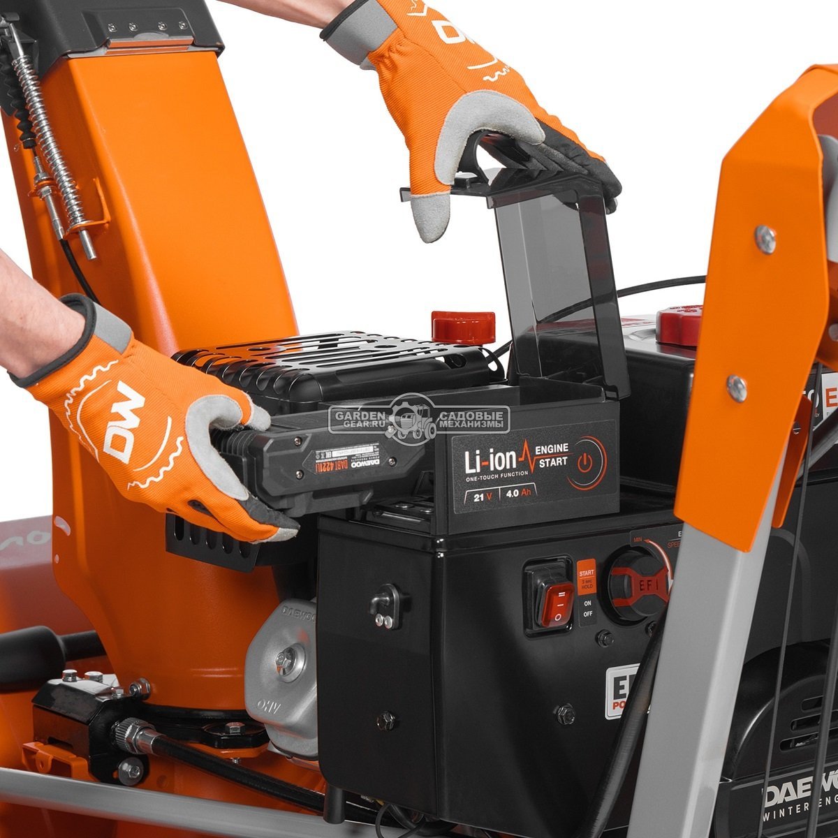 Снегоуборщик Daewoo DAST 17110 (EFI) (PRC, 108 см., Daewoo WXE 450 EFI, 450 куб.см., запуск от аккумулятора, фара, скорости 5/2, 4 колеса, 153 кг.)