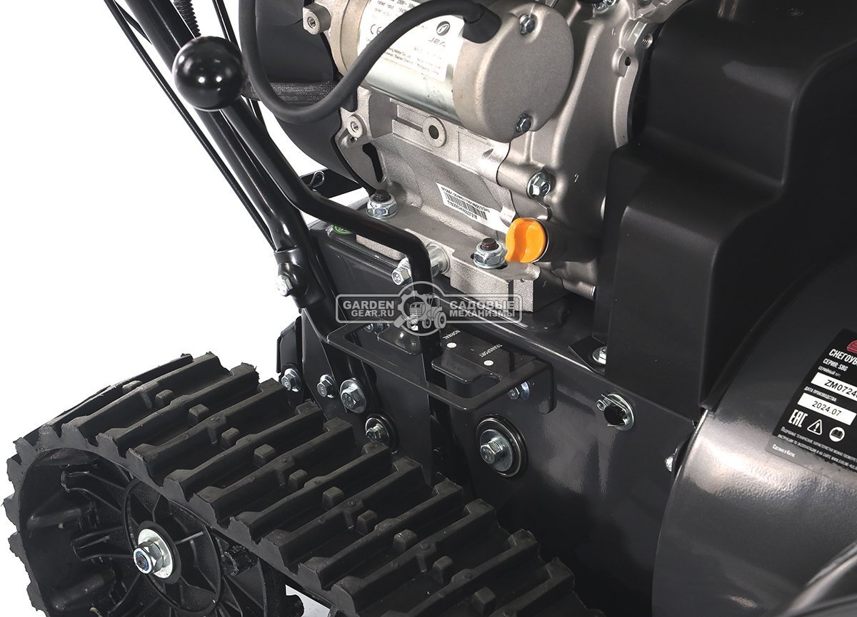 Снегоуборщик Evoline SBG 760 TLE гусеничный (PRC, 76 см, Loncin, 420 см3, эл/стартер 220В, фара, разблокировка гусениц, подогрев рукояток, 130 кг)