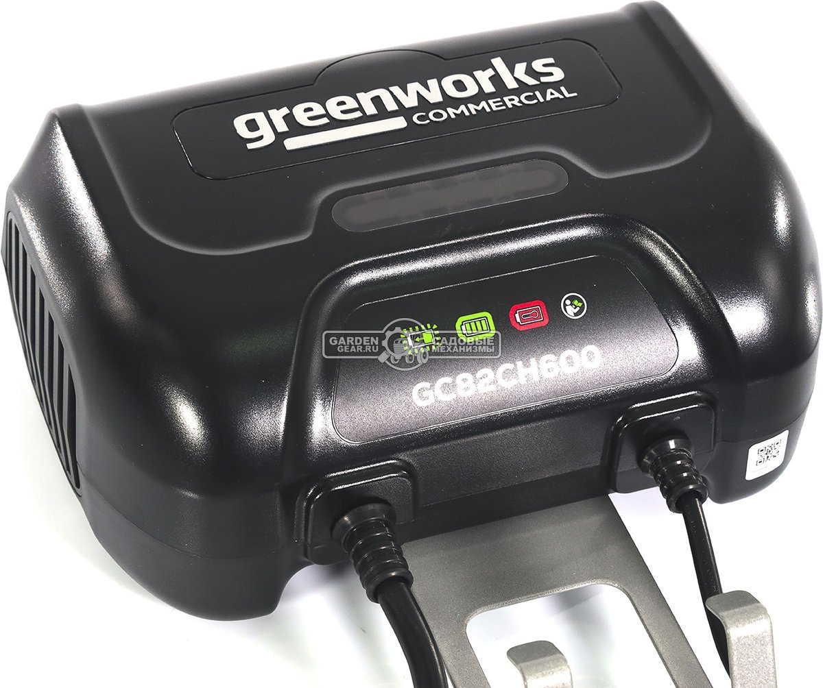 Зарядное устройство настенное GreenWorks GС82СH600 для садовых райдеров GC82LT107/GC82ZT107