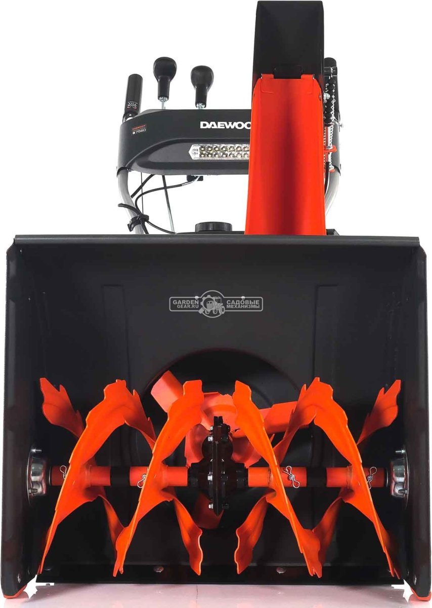 Снегоуборщик Daewoo S 7560 гусеничный (PRC, 61 см., Daewoo, 220 см3, скорости 6/2, фара, 78 кг)