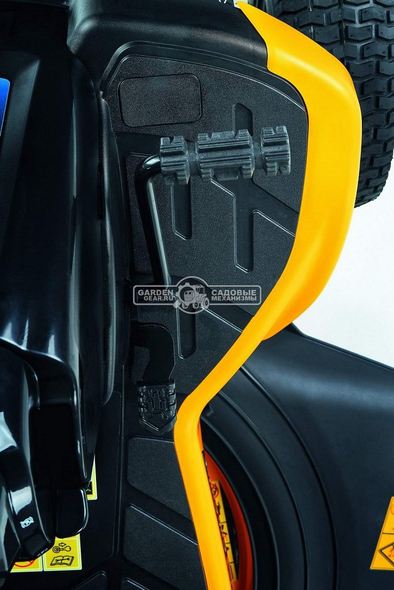 Садовый минирайдер Cub Cadet Minirider LR2 ES76 аккумуляторный (USA, Li-Ion, 56 В/30 Ач/1500 Втч, ширина кошения 76 см., фара, 163 кг.)