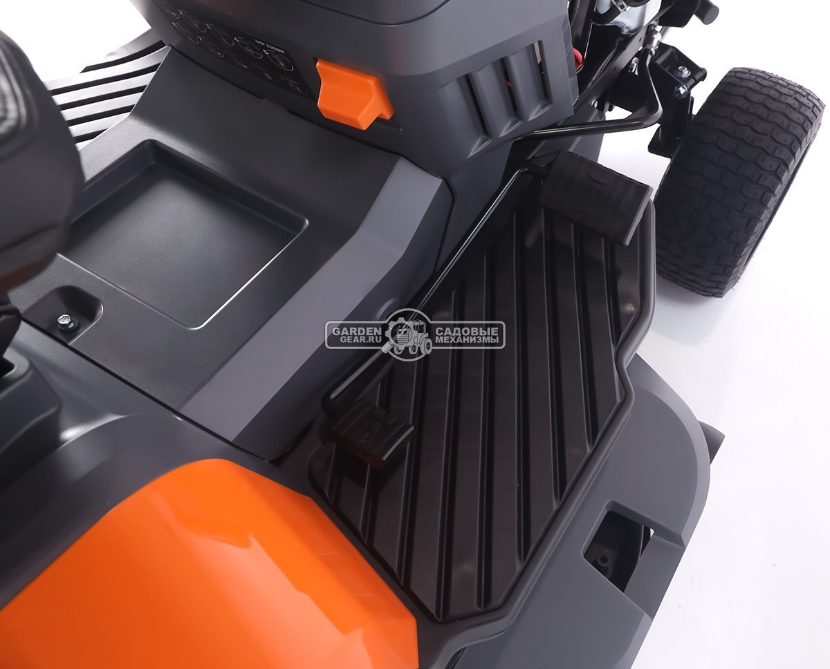 Садовый трактор Villartec MR2308H (PRC, Loncin V-Twin 708 куб.см., LED дисплей, гидростатика, травосборник 320 л, ширина кошения 108 см, 237 кг)