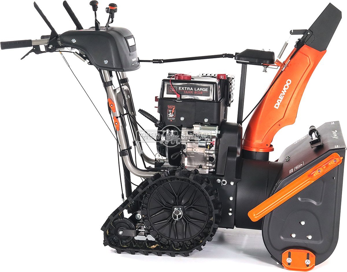 Снегоуборщик Daewoo DAST 430 гусеничный (PRC, 76 см, Daewoo WXE 350, 310 см3, запуск от аккумулятора, фара, гусеницы Arctic track, 125 кг.)