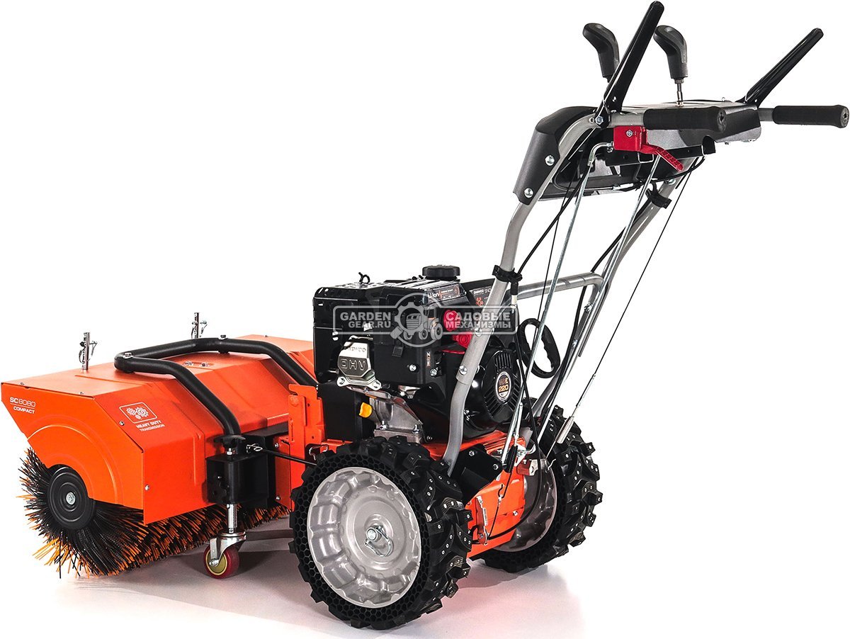 Подметальная машина Daewoo SC 8080 (PRC, Daewoo 220 куб.см., запуск от аккумулятора 21В, фара, скорости 6/2, ширина 80 см., диаметр 35 см., 87 кг.)