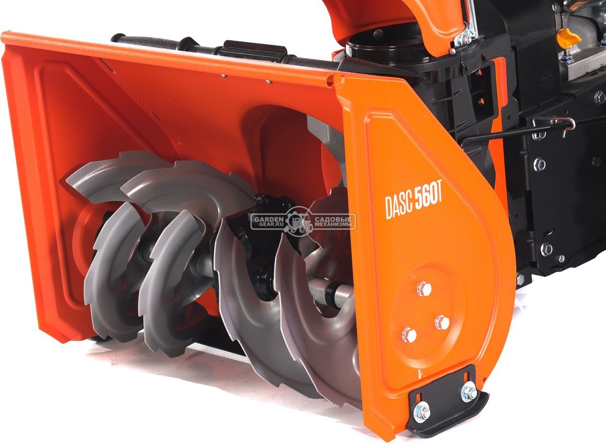 Комбимашина Daewoo SC 7080 с щеткой 80 см. и снегоуборщиком 56 см. (PRC, Daewoo, 220 куб.см., скорости 6/2, 83 кг.)