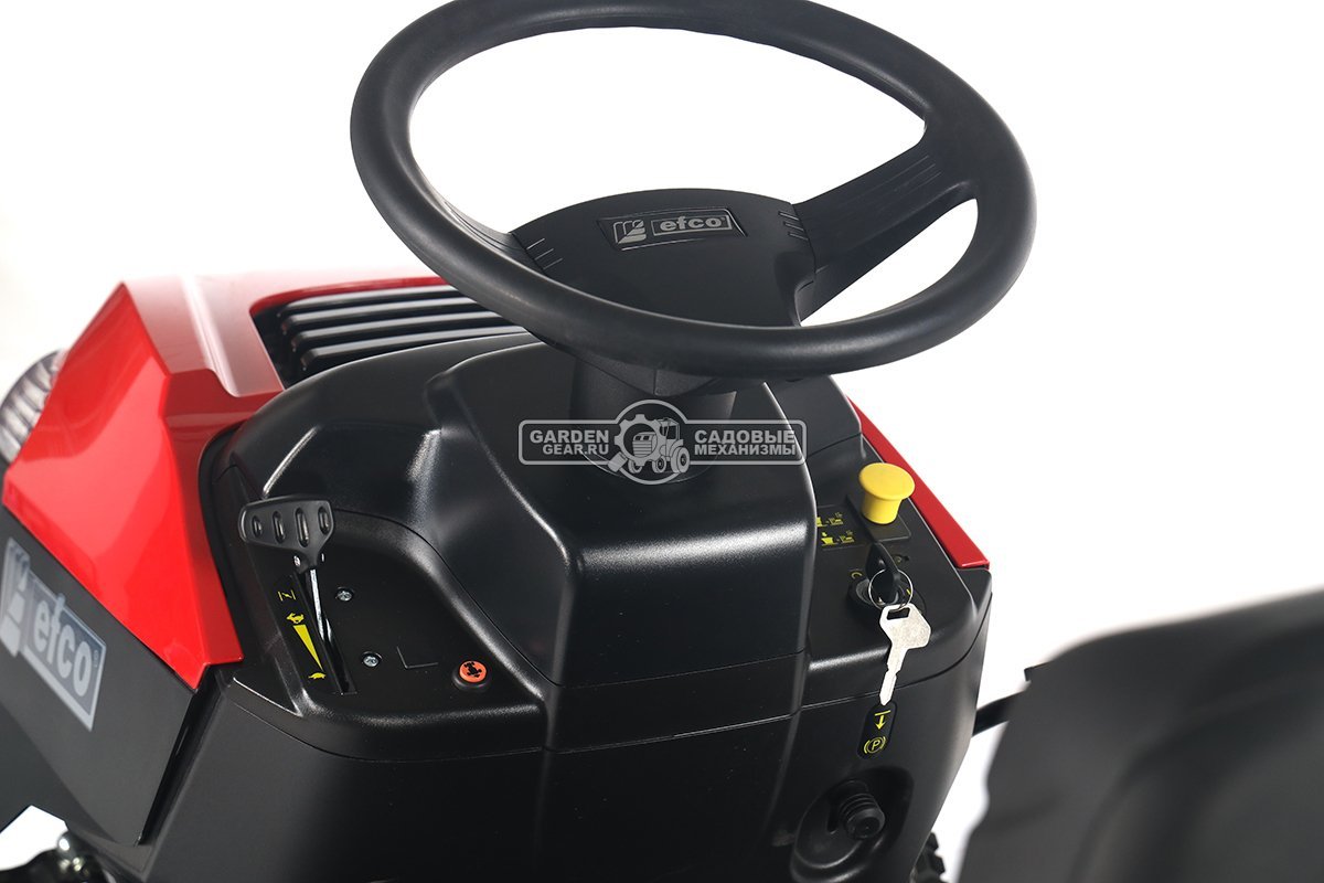 Трактор для футбольного поля Efco EF 84/14,5 K TOSS Sport с щёткой для ухода за искусственным газоном (дека 84 см и травосборник в комплекте)