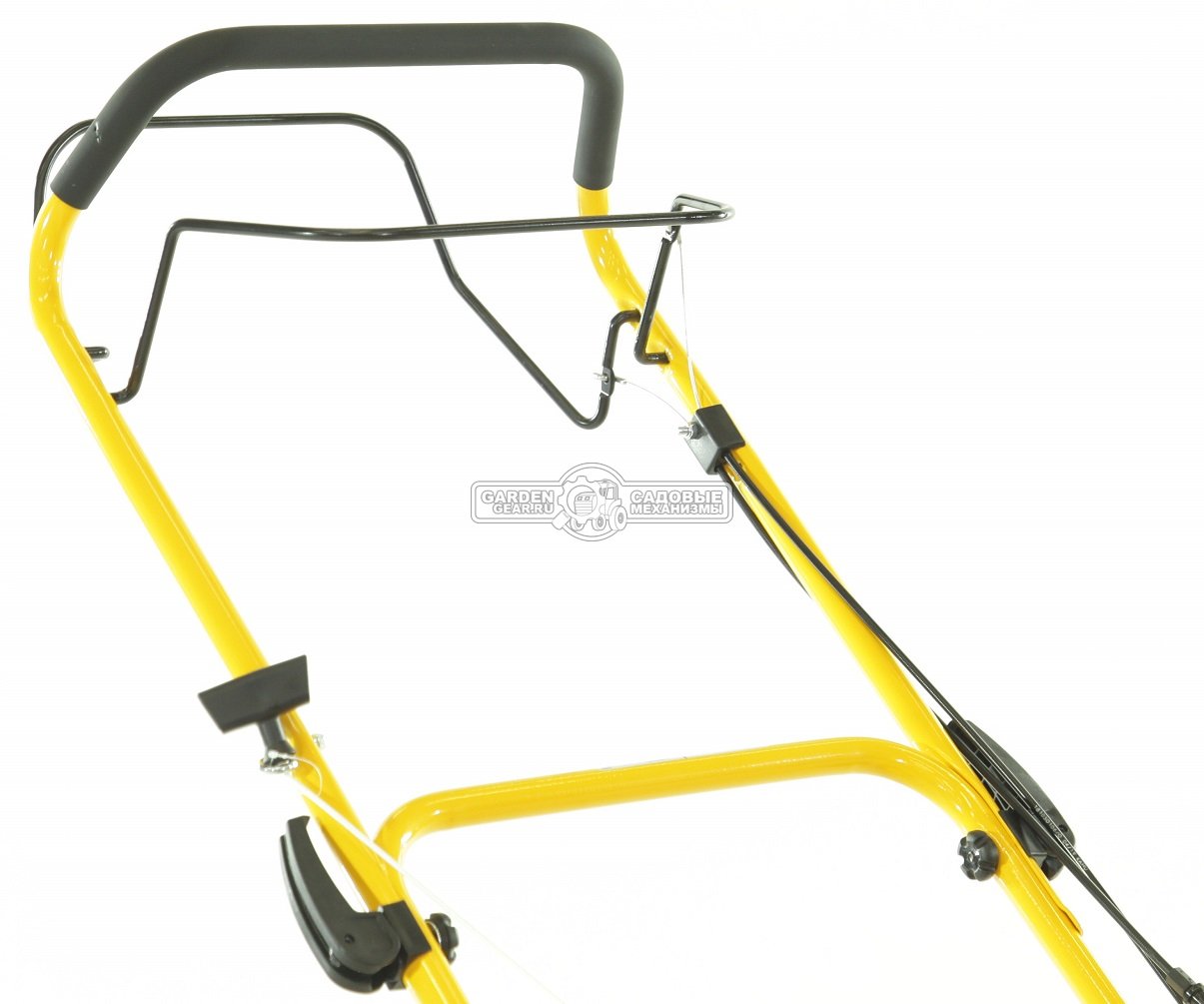 Газонокосилка бензиновая Stiga Combi 48 SQ B (SVK, 46 см., B&S 550E Mow&Stow, 140 куб.см., сталь, 60 л., 4 в 1, 29 кг.)