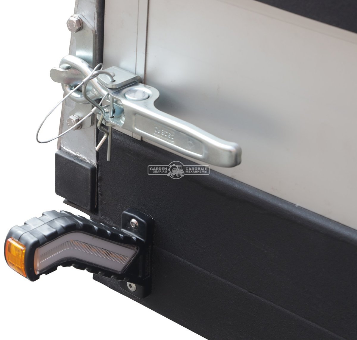 Прицеп с опускающейся платформой на пневмоподвеске Baltic Mechanic Polygon-City PC 750 для перевозки мини-спецтехники, пневмолифт, крышка, 3500x1500