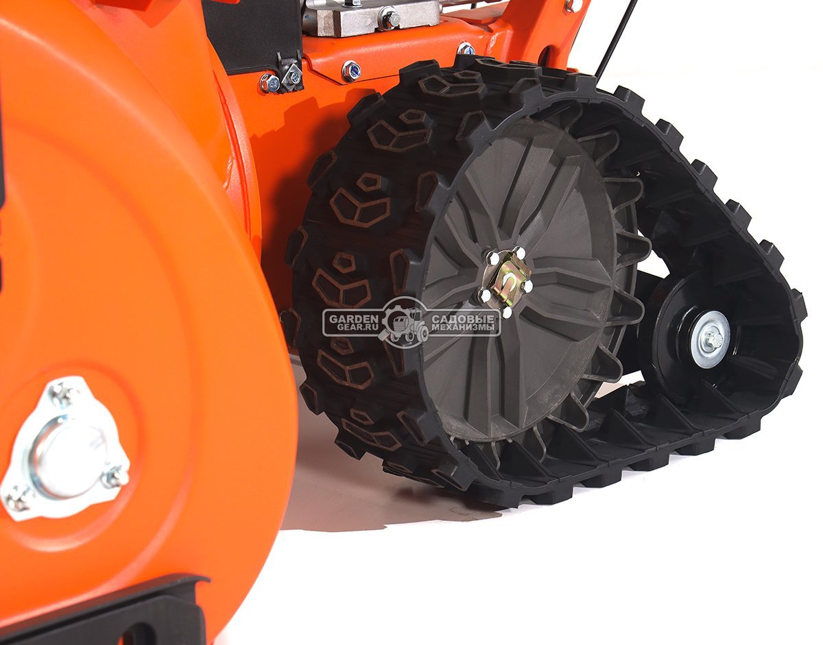 Снегоуборщик Daewoo DAST 1590 (EFI) гусеничный (PRC, 88 см, Daewoo WXE350, 310 куб.см., запуск от аккумулятора, фара, 3-х угольные гусеницы, 142 кг.)