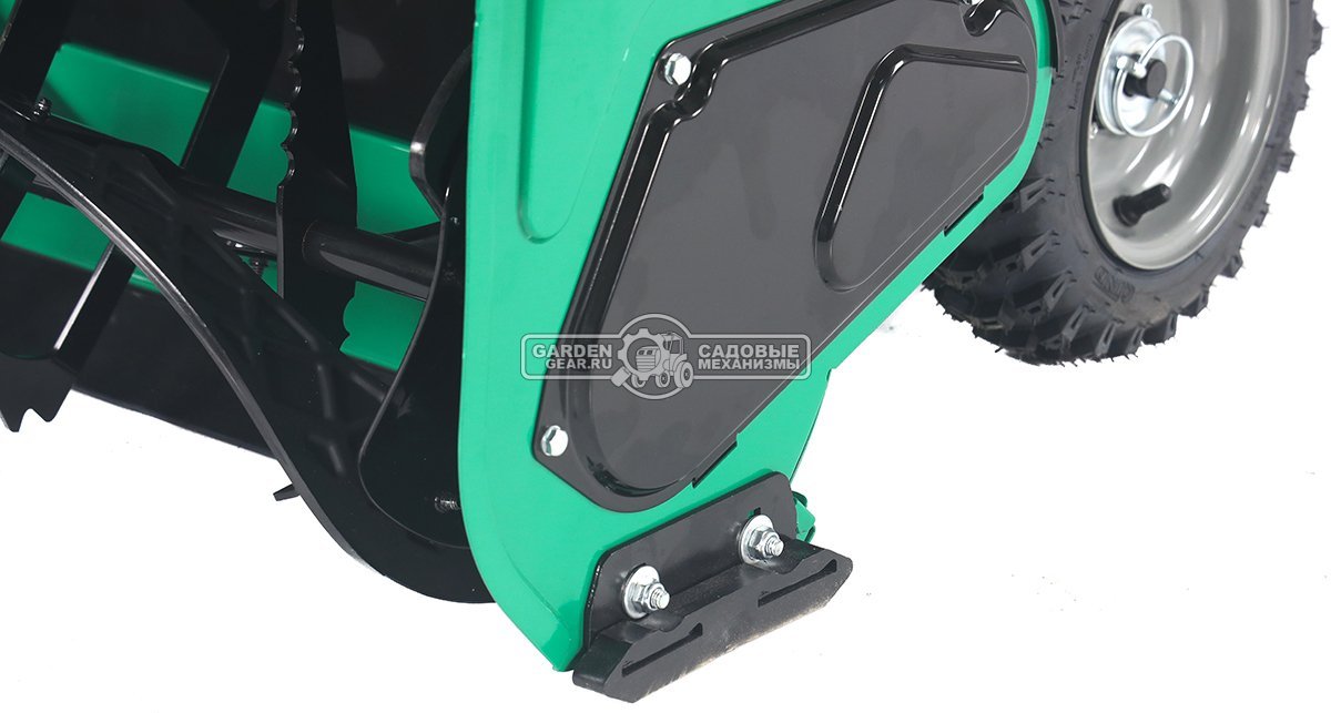 Снегоуборщик Caiman Go 24CT одноступенчатый (RUS, 60 см, Caiman Green Engine, 212 см3, резиновый ленточный шнек, 1 скорость, фара, 56 кг.)