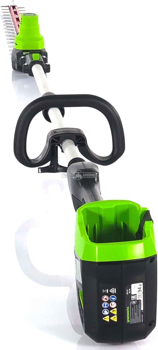Кусторез аккумуляторный штанговый GreenWorks GD60PHT61 без АКБ и ЗУ (PRC, BL 60В, 51 см, ветки до 19 мм, штанга 2 м, 4.2 кг)