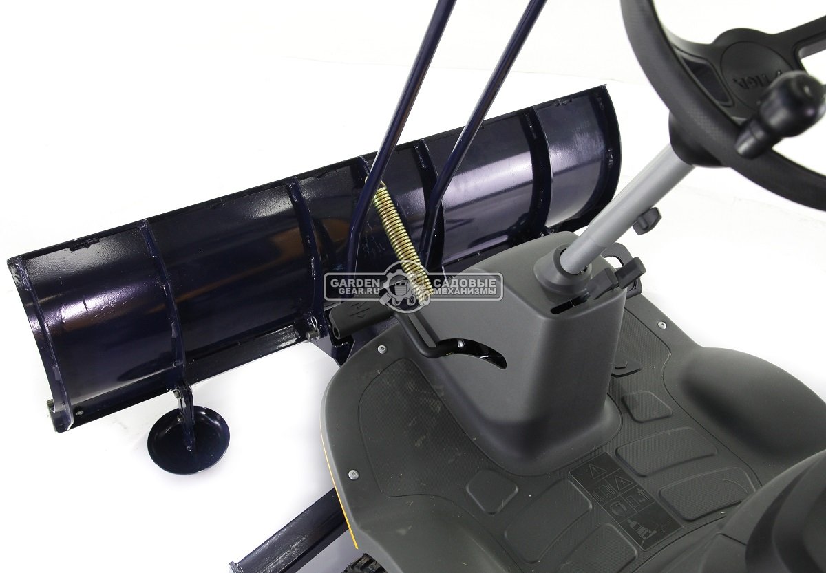 Снегоуборочный райдер Stiga Park 220 2WD с отвалом 120 см.