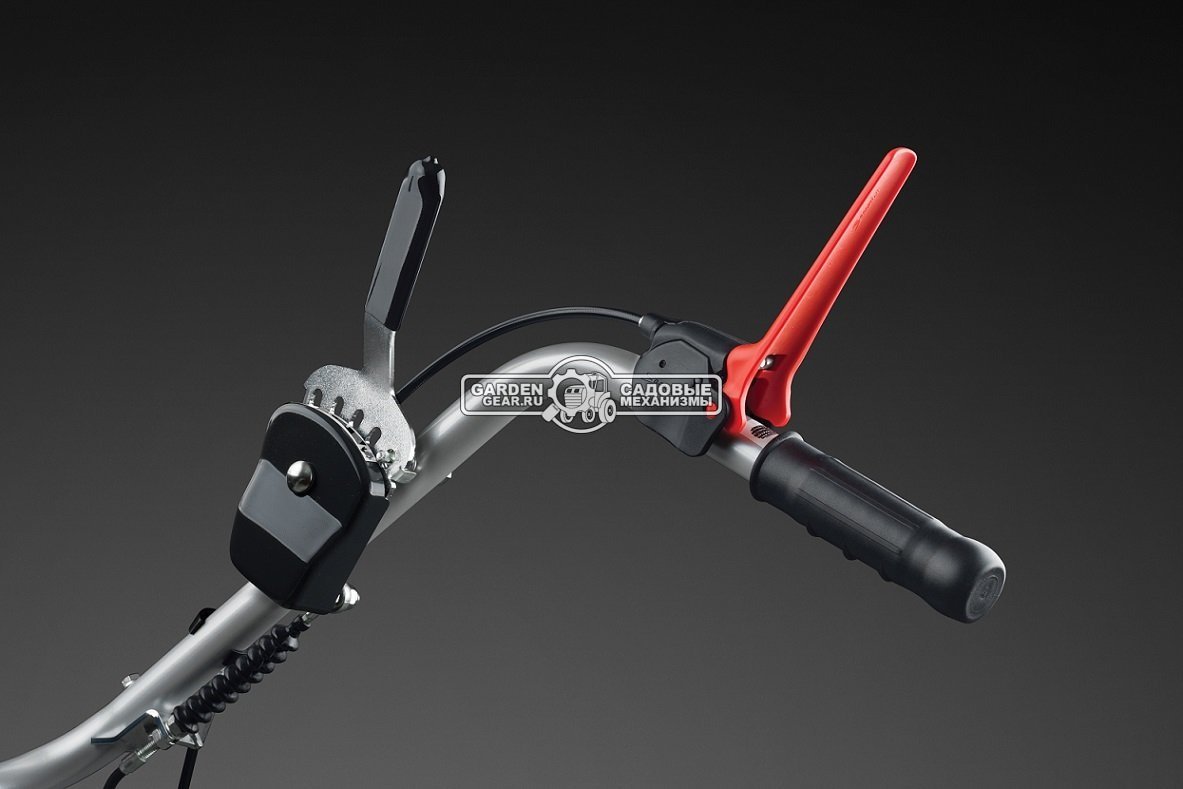 Подметальная машина Caiman SM 1000W с зимней щеткой (GER, Honda GXV160, 163 куб.см., ширина 100 см., диаметр 33 см., 5 вперед с вариатором, 82 кг.)