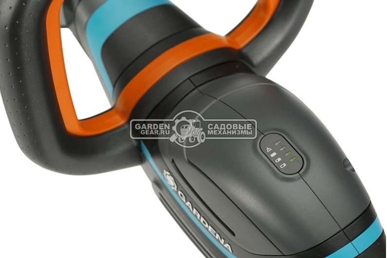 Кусторез аккумуляторный Gardena ComfortCut 50/18V P4A с АКБ 2.0 А/ч и ЗУ (PRC, 18В, 50 см, 20 мм)