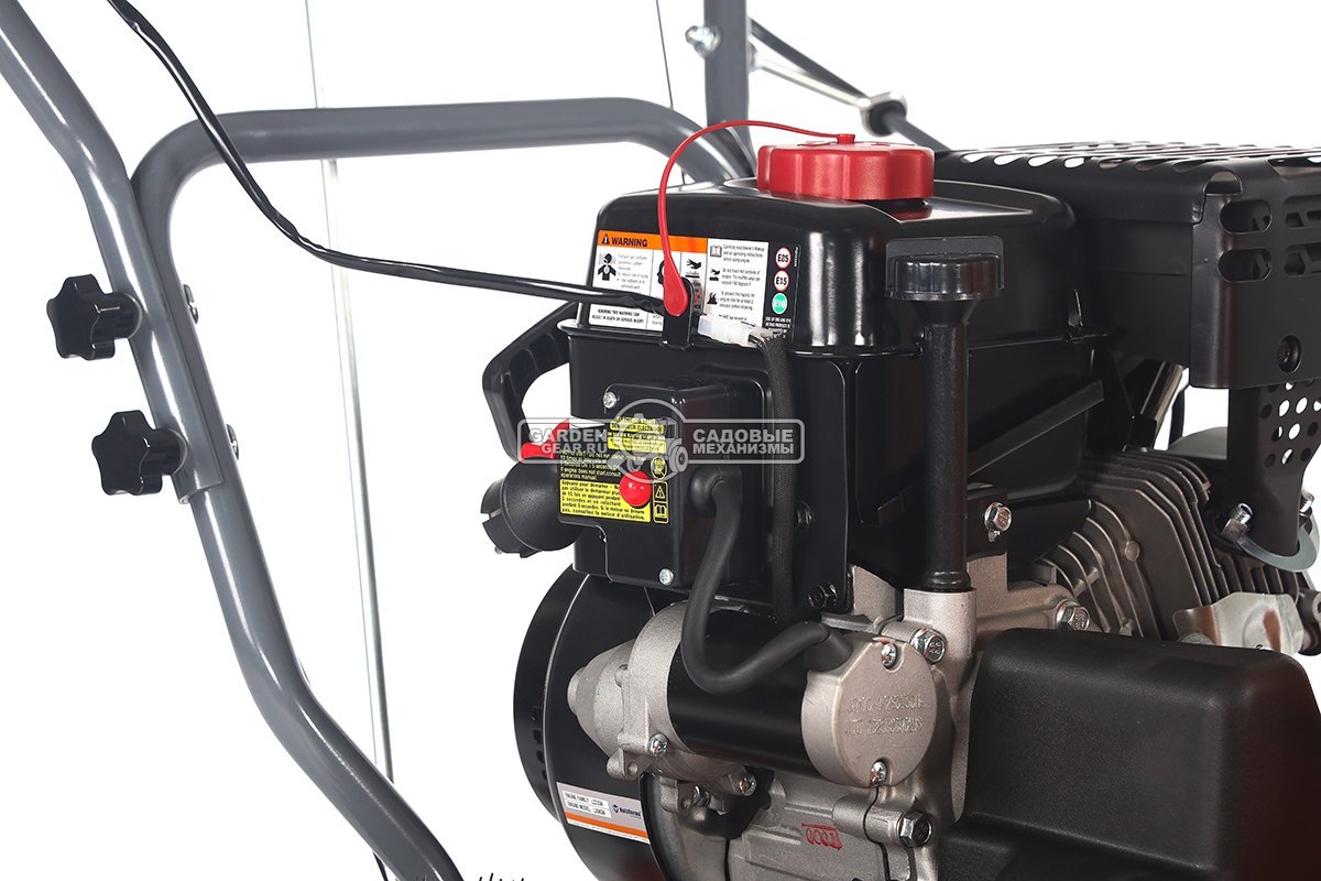 Снегоуборщик Holzfforma ST224E Quattro Auger (PRC, 61 см, LCT Snow Storm 208 см3, эл/стартер 220В, LED фара, скорости 6/2, 76 кг)