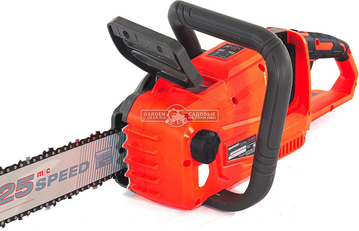 Пила аккумуляторная цепная Daewoo DACS 1642Li 16" SET с 2xАКБ 5 А/ч и ЗУ (PRC, BL 2х21В, натяжение цепи без инструмента, 3/8"-1.1-57E, 4.65 кг)