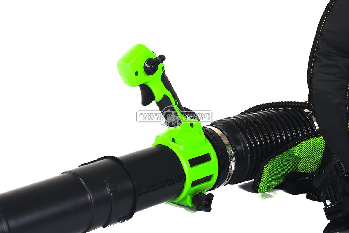 Воздуходувка аккумуляторная ранцевая GreenWorks АGD40BPG2 с АКБ 4 А/ч и ЗУ (PRC, BL 40В, 281 км/ч, 20 м3\мин, Turbo режим)