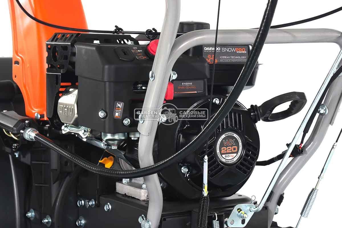 Снегоуборщик Daewoo S 7560 гусеничный (PRC, 61 см., Daewoo, 220 см3, скорости 6/2, фара, 78 кг)