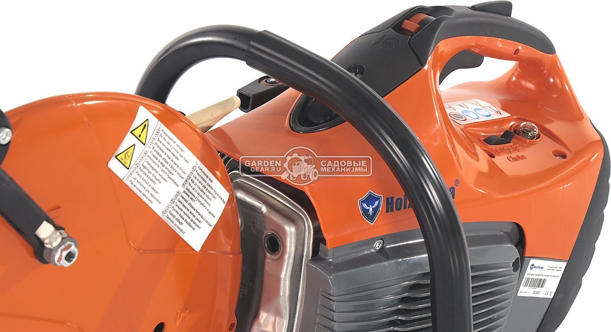 Бензорез Holzfforma GC420 14" (PRC, 66,7 см3, 3,2 кВт/4,4 л.с., диаметр круга 350 мм, глубина реза 110 мм, 9,6 кг.)