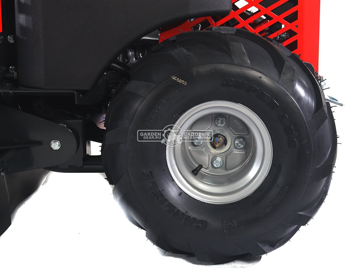 Садовый трактор для высокой травы и работы на склонах SABO GLADIATOR 95 F AWD (GER, B&S Intek 8-44C8, 724 куб.см., 95 см, дифференциал, 388 кг.)