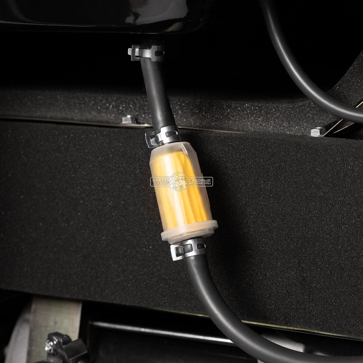 Дизельный генератор Daewoo DDAE 10000SE 2024 в шумозащитном кожухе (PRC, 531 см3, 14 л.с., 7.2/8.0 кВт, электростарт, колеса, ATS, 16 л, 160 кг)