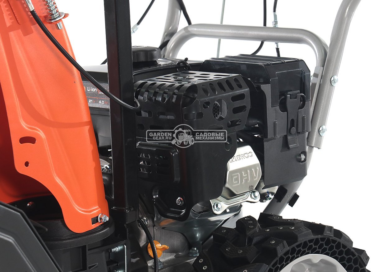 Снегоуборщик Daewoo S 7565 (PRC, 65 см., Daewoo, 220 см3, скорости 6/2, колеса EX-ICE, запуск от аккумулятора 21В, фара, 67 кг.)