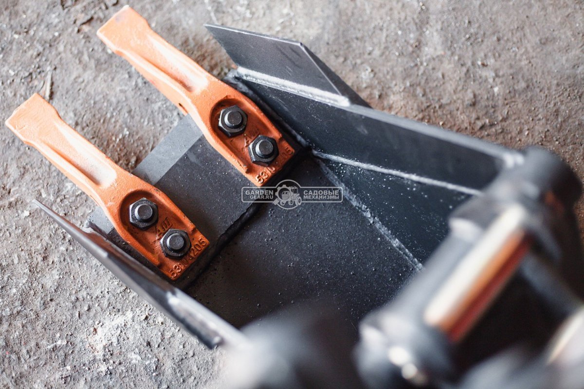 Ковш траншейный RED 250 мм. для мини-экскаватора, 28,5 кг.