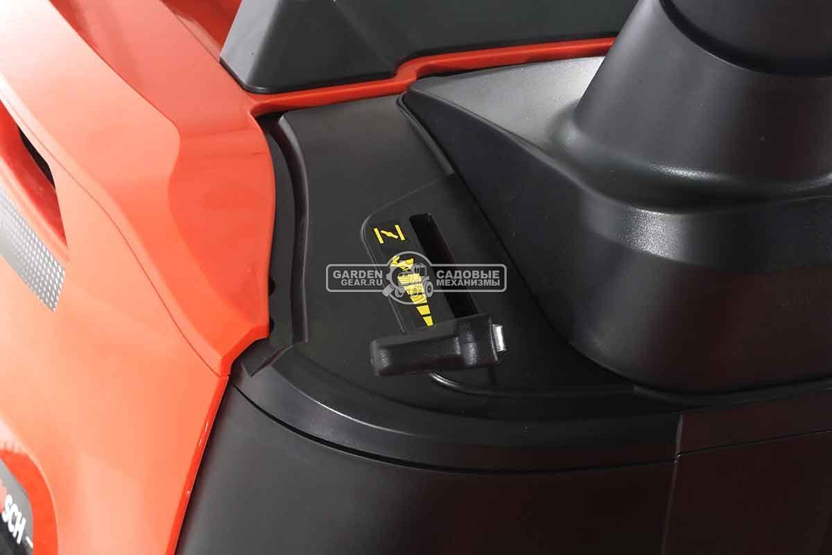 Садовый трактор Yard Fox T 108SCH (PRC, Loncin LC1P92F-1, 452 куб.см., гидростатика, боковой выброс, ширина кошения 108 см, 170 кг)