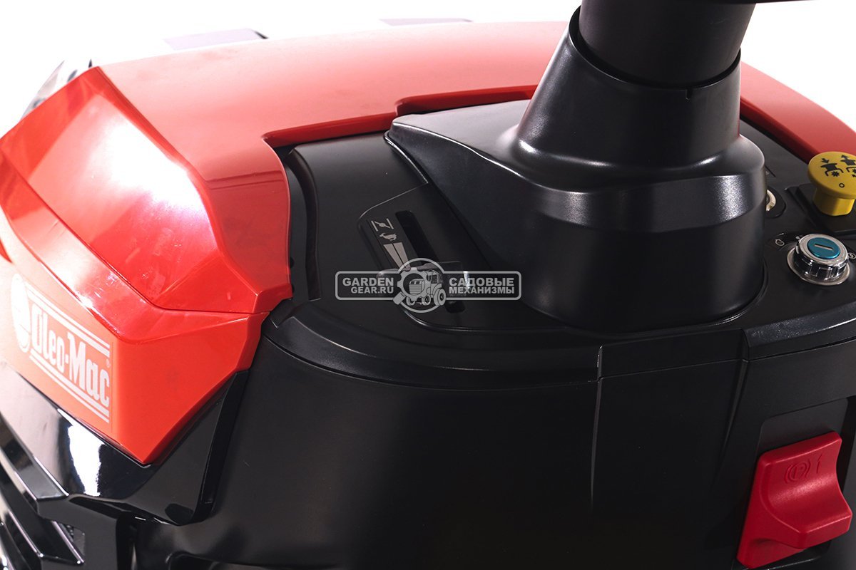 Садовый трактор Oleo-Mac OM 102R/19 KV (PRC, Emak K 1900 V-Twin, 586 см3, 102 см., гидростатика, травосборник 300 л., 198 кг.)