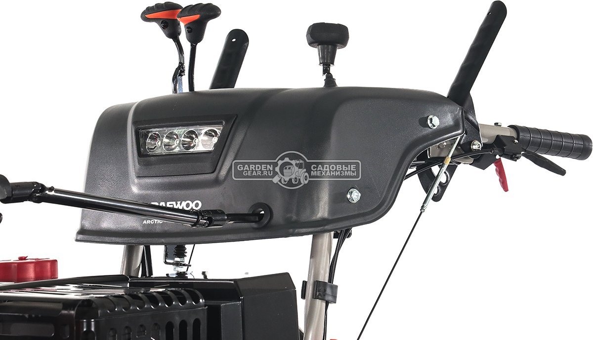 Снегоуборщик Daewoo DAST 430 (EFI) гусеничный (PRC, 76 см, Daewoo WXE 350 EFI, 310 см3, запуск от аккумулятора, фара, гусеницы Arctic track, 125 кг.)