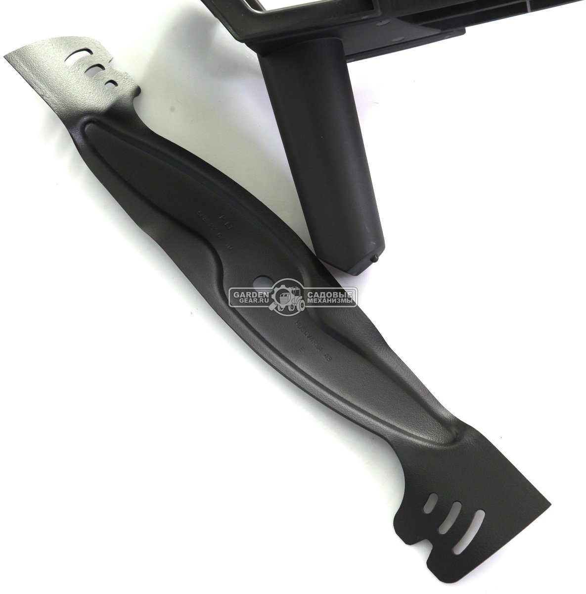 Комплект мульчирующий Husqvarna заглушка BioClip + нож BioClip, для LC 247S / SP / LC 347V с декой из композита