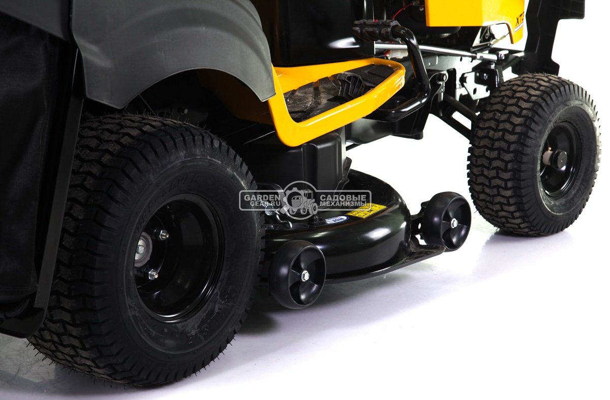 Садовый трактор Cub Cadet XT3 QR106 (USA, Kawasaki, V-Twin, 726 куб.см, гидростатика, травосборник 360 л., ширина кошения 106 см, 268 кг.)