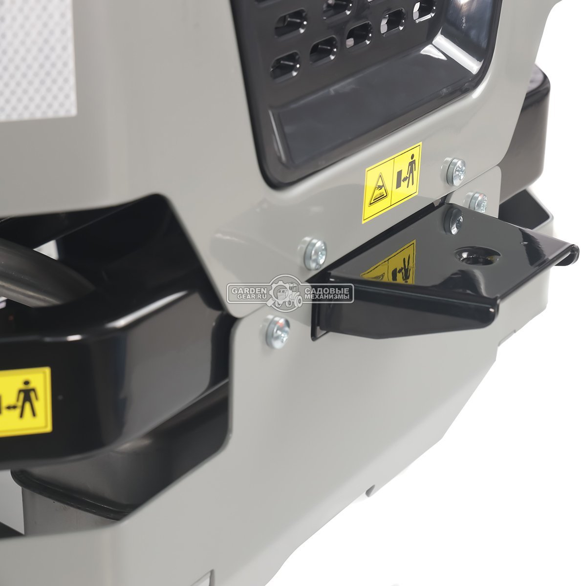 Садовый райдер Oleo-Mac ZT 117/24 KV с нулевым радиусом разворота (ITA, Emak K 2400 V-Twin, 708 куб.см., гидростатика, ширина кошения 117 см, 245 кг)