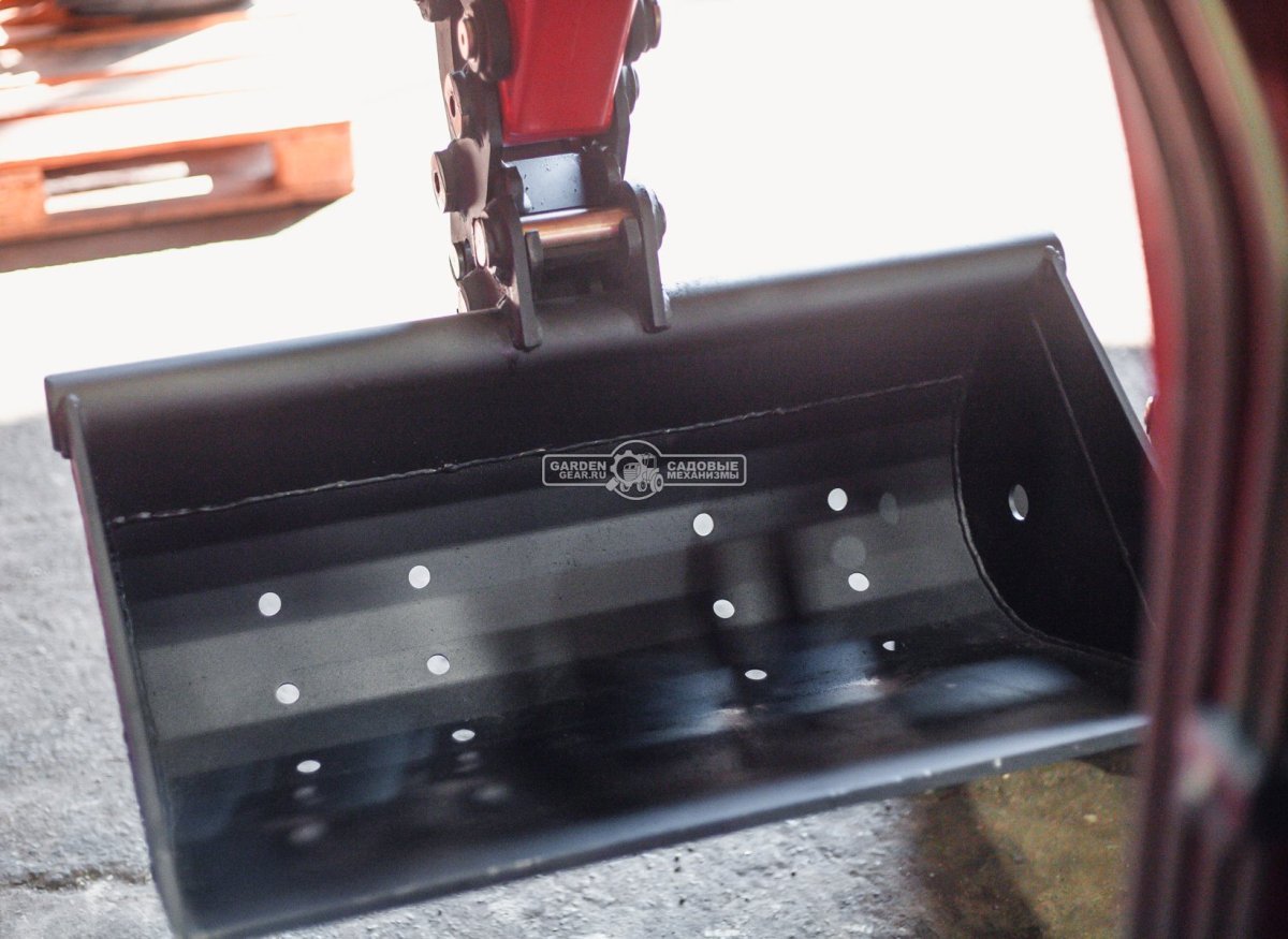 Ковш планировочный RED 600 мм. для мини-экскаватора, 35 кг.