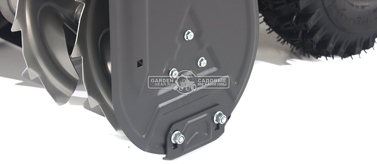 Снегоуборщик Yard Fox 6652E Basic (PRC, 66 см, Rato, 224 см3, эл/стартер 220В, подогрев рукояток, фара, скорости 6/2, 60 кг)