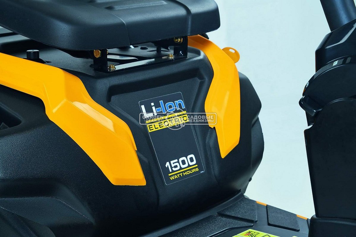 Садовый минирайдер Cub Cadet Minirider LR2 ES76 аккумуляторный (USA, Li-Ion, 56 В/30 Ач/1500 Втч, ширина кошения 76 см., фара, 163 кг.)