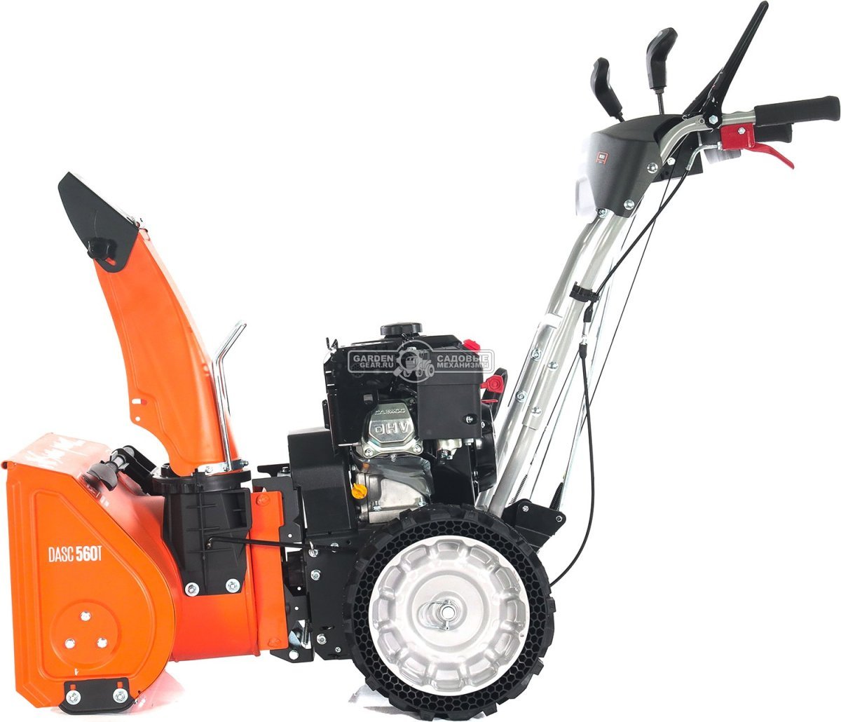 Комбимашина Daewoo SC 7080 с щеткой 80 см. и снегоуборщиком 56 см. (PRC, Daewoo, 220 куб.см., скорости 6/2, 83 кг.)