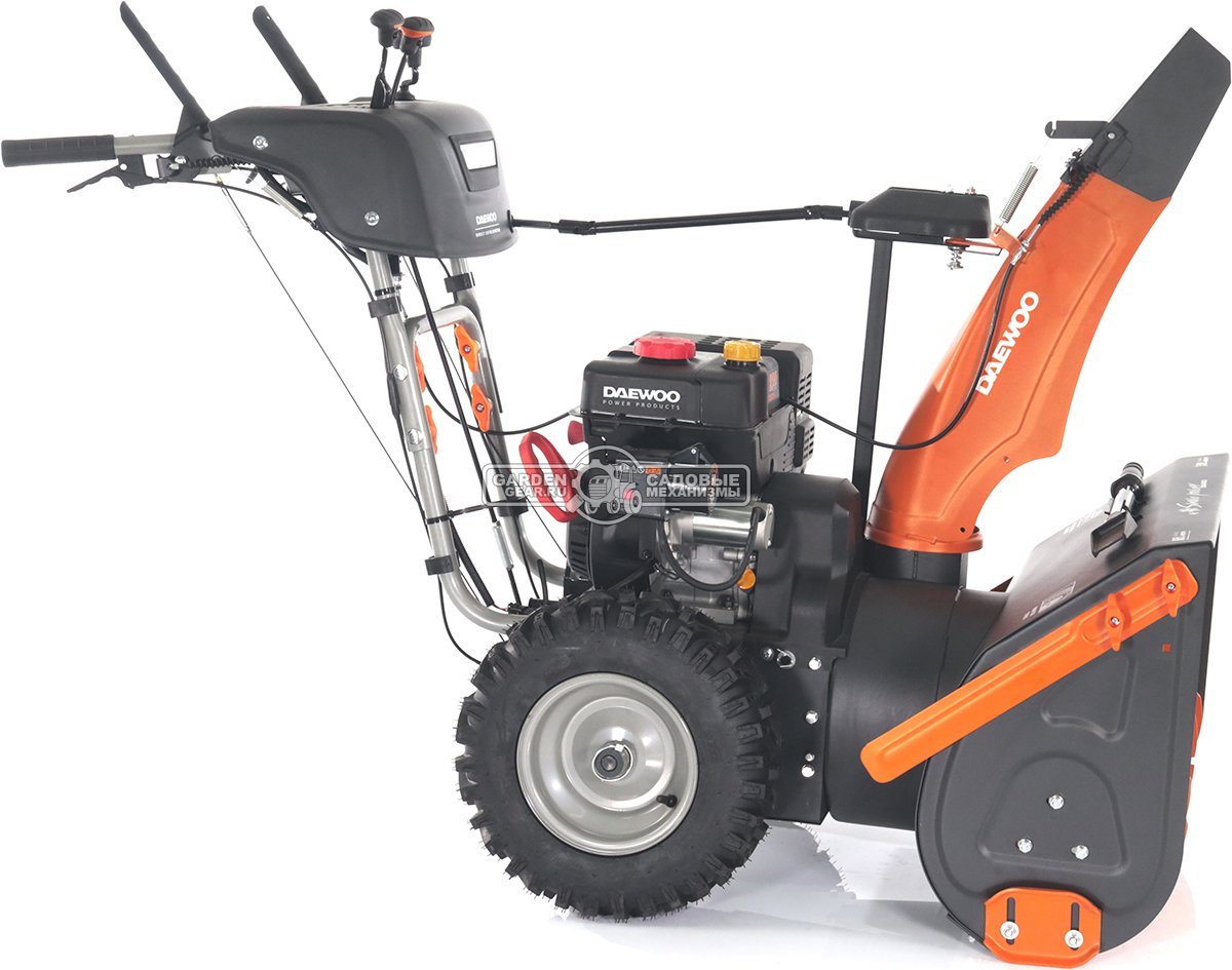 Снегоуборщик Daewoo DAST 224 MY2024 (PRC, 60 см, Daewoo, 220 см3, эл/стартер 220В, скорости 6/2, фара, подогрев рукояток, дифференциал, 93 кг)