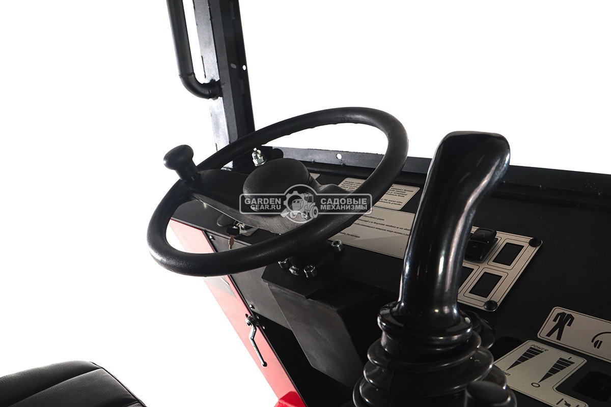 Мини-погрузчик шарнирно сочленённый RED RBF-03 Zongshen GB750EFI 30 л.с., грузоподъемность до 700 кг., ковш 150 л., 1270 кг.