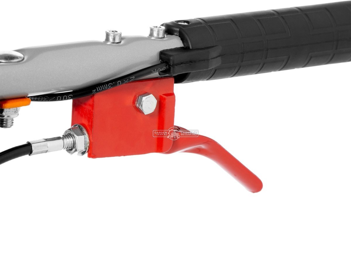 Снегоуборщик Daewoo DAST 1590 (LCT) гусеничный (PRC, 88 см, Daewoo WXE350, 310 куб.см., запуск от аккумулятора, фара, 3-х угольные гусеницы, 161 кг.)