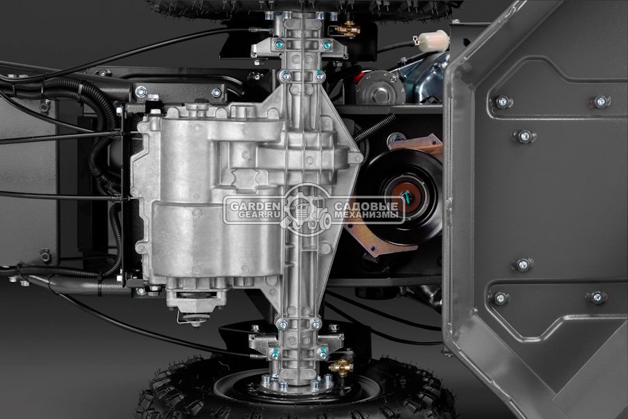 Косилка для высокой травы и кустов Caiman Tuno 220C (RUS, 76 см, Caiman V-Twin, 764 куб.см., дифференциал, 3 вперед / 1 назад, 189 кг.)