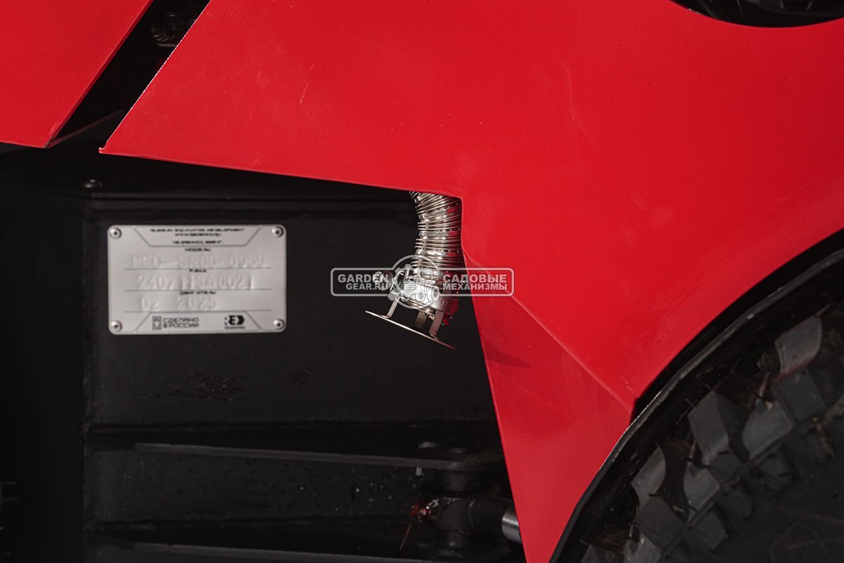 Мини-погрузчик шарнирно сочленённый RED RBF-03 тент + отопитель + джойстик Zongshen GB750EFI 30 л.с., грузоподъемность до 700 кг, ковш 150 л, 1270 кг.